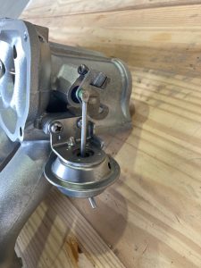 Toyota MR2 intake manifold vapour blasted by precision blasting ltd and restored by blasting soda